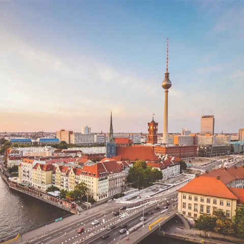 Berlin, Luftbild, Fernsehturm, Abendlicht