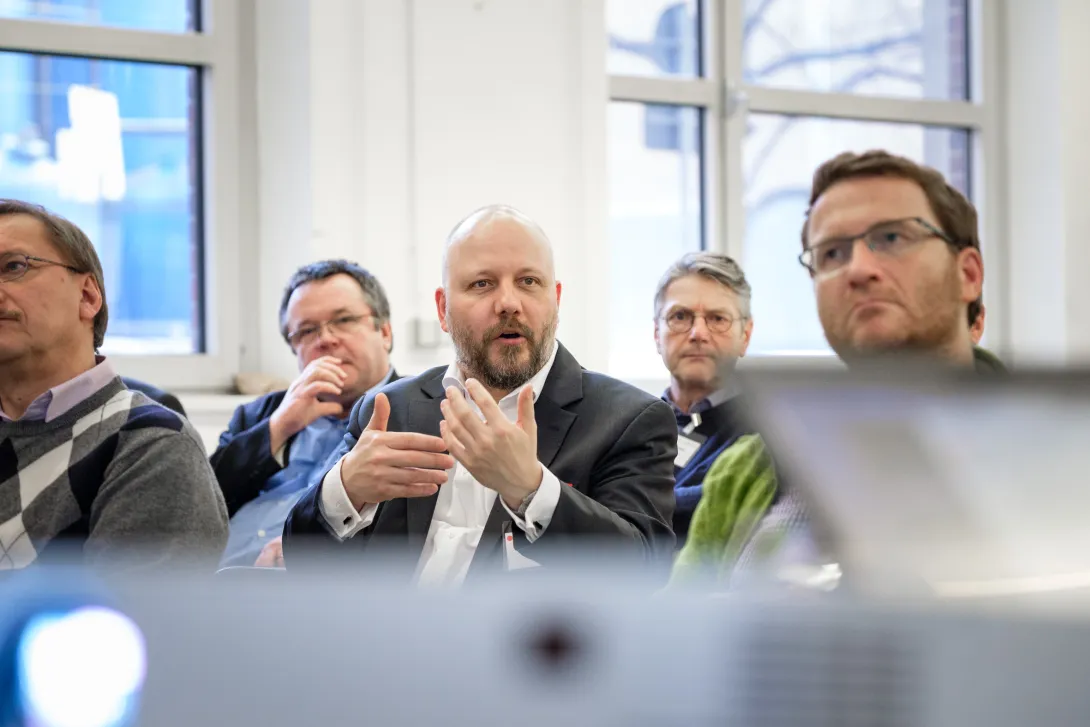 Digitalforum Assistenzsysteme und Arbeitsbedingungen