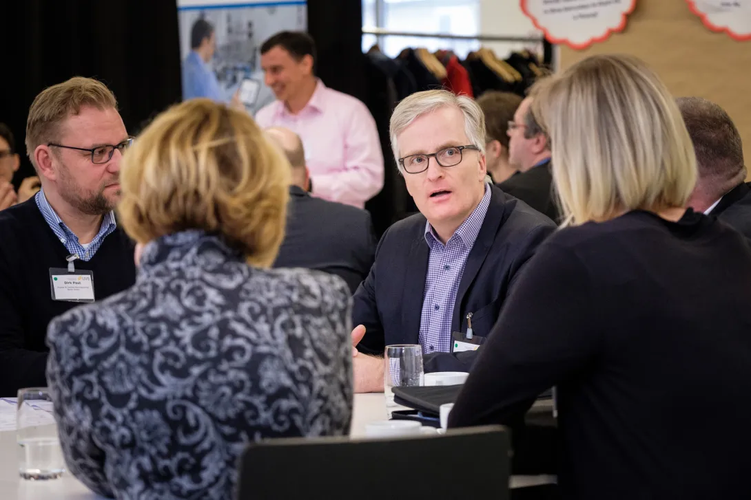 Digitalforum Assistenzsysteme und Arbeitsbedingungen